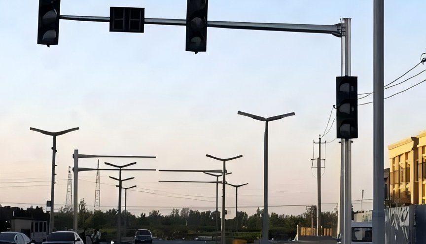 Miji mingi iko katika mchakato wa kubadilisha taa zao za trafiki za incandescent na vitengo vya LED