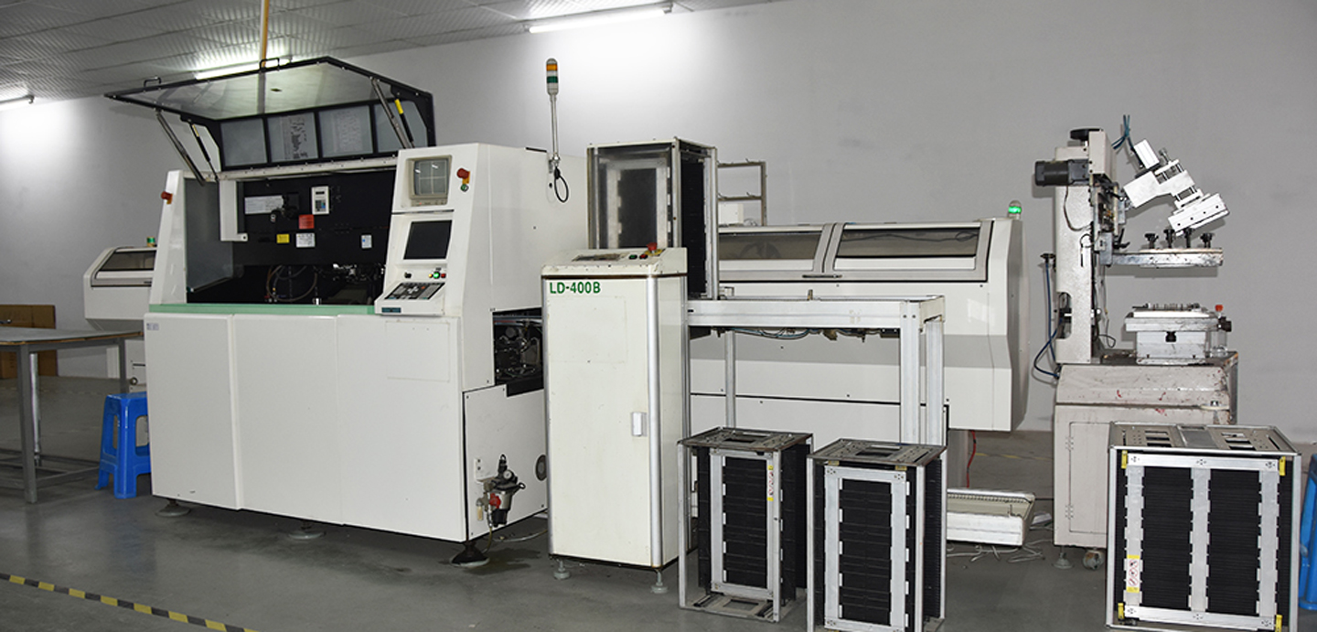 Vifaa vya Uzalishaji wa Luminaire