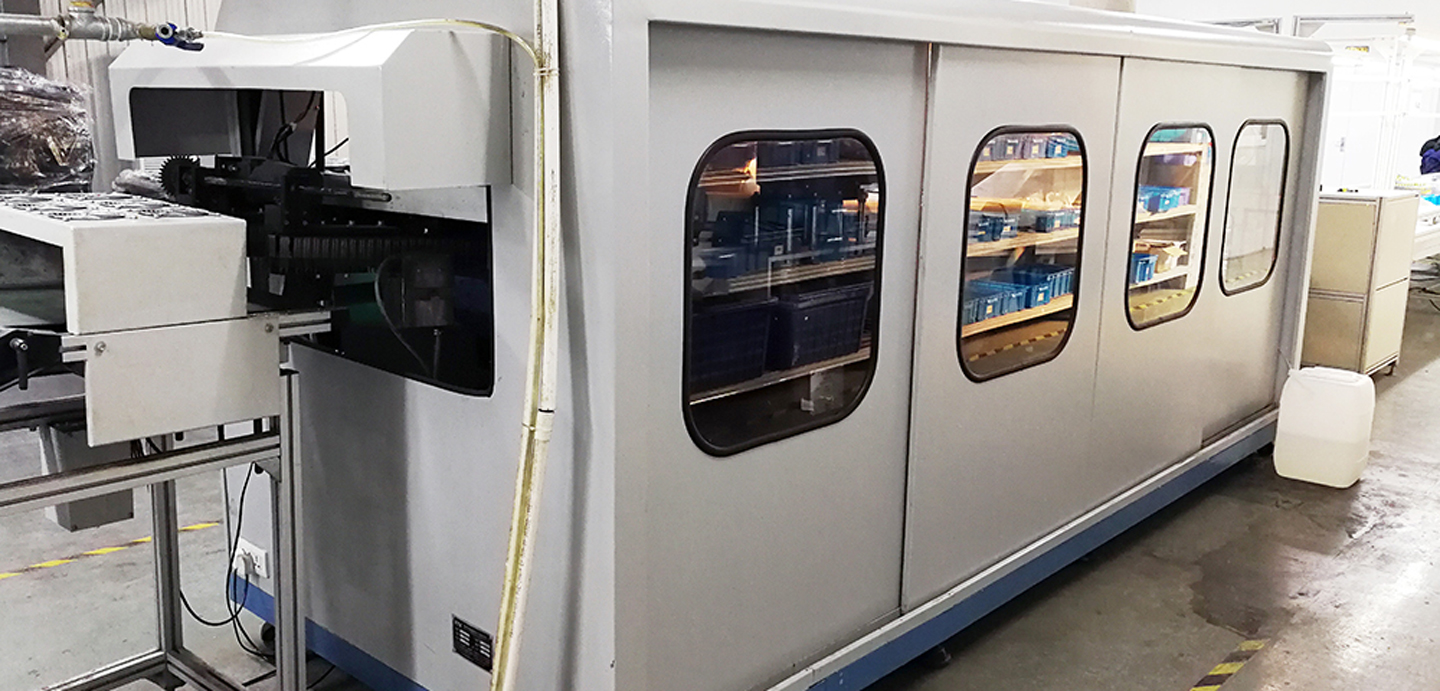 Vifaa vya Uzalishaji wa Luminaire